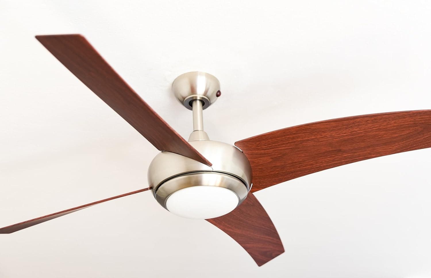 AireRyder Borealis Ceiling Fan, 70 W, Walnut Colour, 122 x 122 x 37 cm